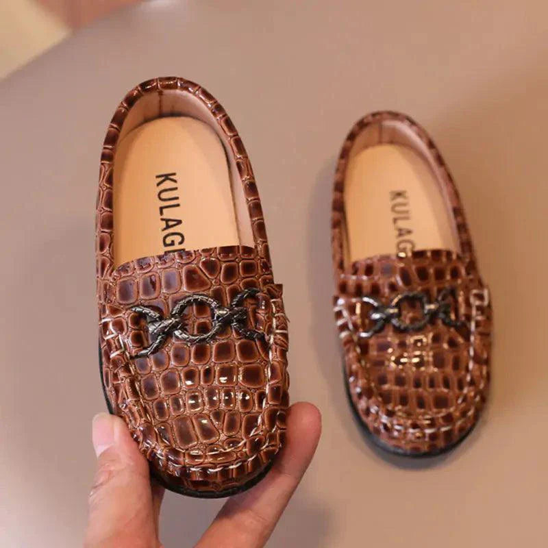 Chic Toddler Leather Kicks